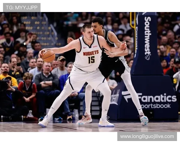 NBA马刺比分激战回顾全场走势解析与关键球员表现盘点深度观察总结